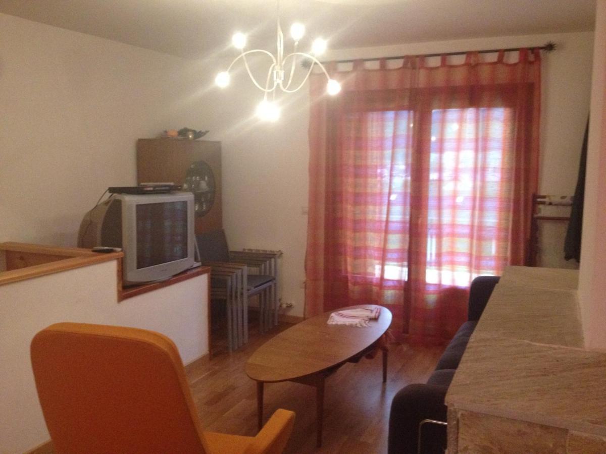 Casa En Villanúa Kültér fotó