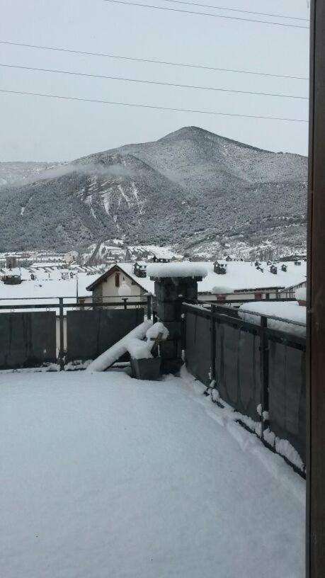 Casa En Villanúa Kültér fotó